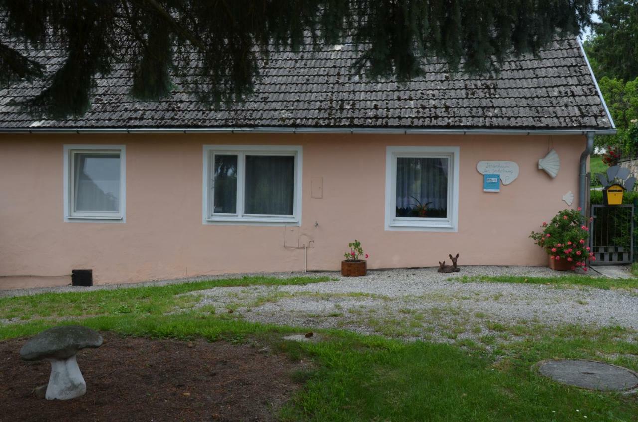 Ferienhaus Am Jakobsweg Artstetten Luaran gambar